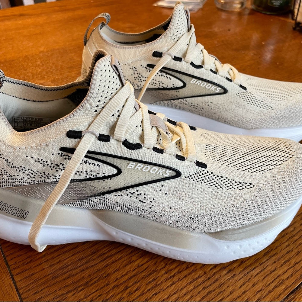 Brooks Glycerin 21 Stealthfit sz 8